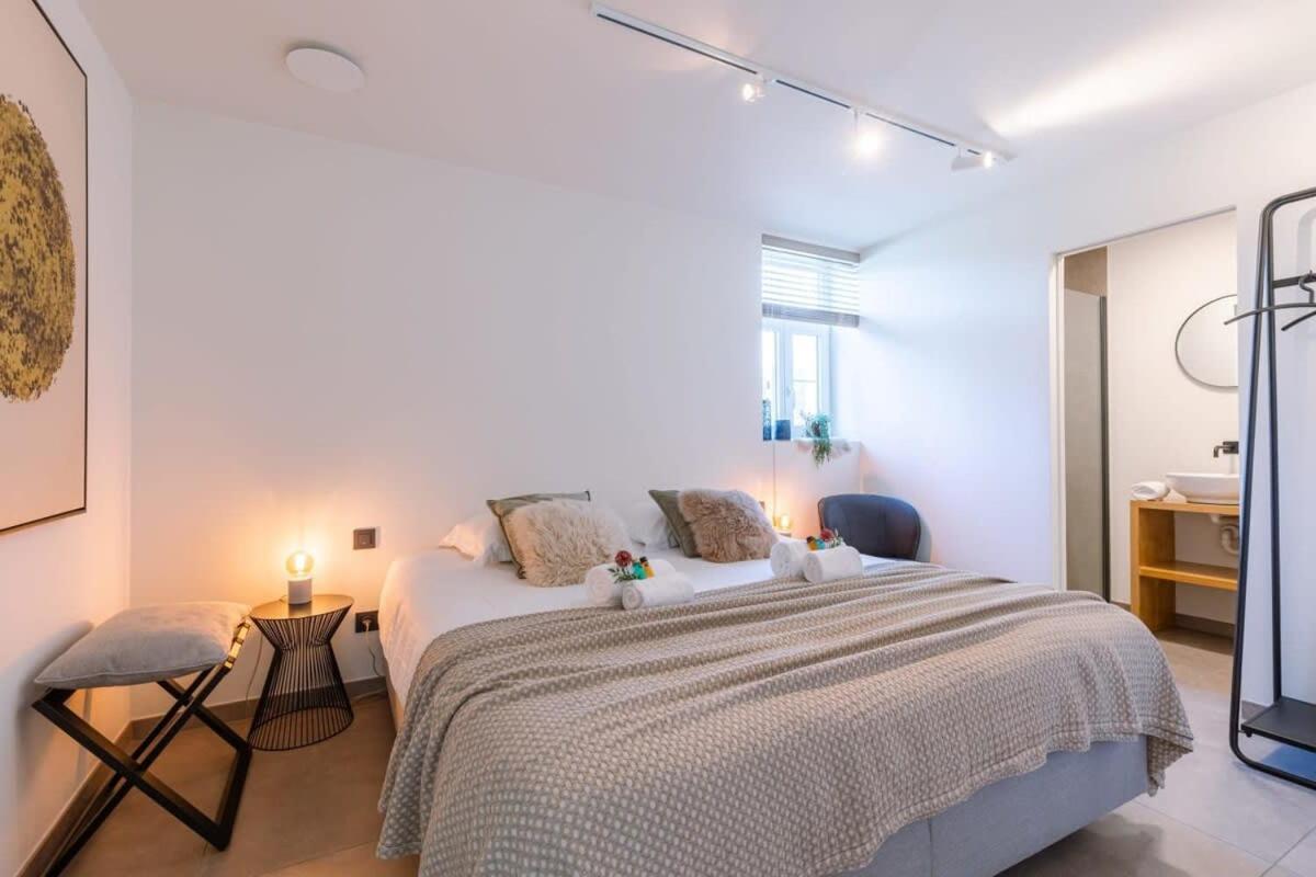 Huswell - Quick - Lovely Double Room At Ranch De Blauwe Zaal ブルージュ エクステリア 写真