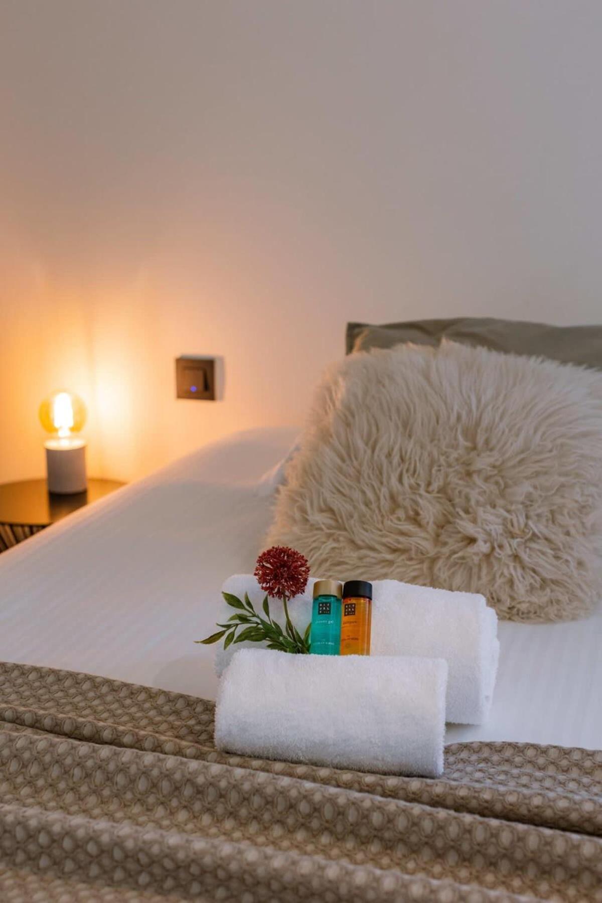 Huswell - Quick - Lovely Double Room At Ranch De Blauwe Zaal ブルージュ エクステリア 写真